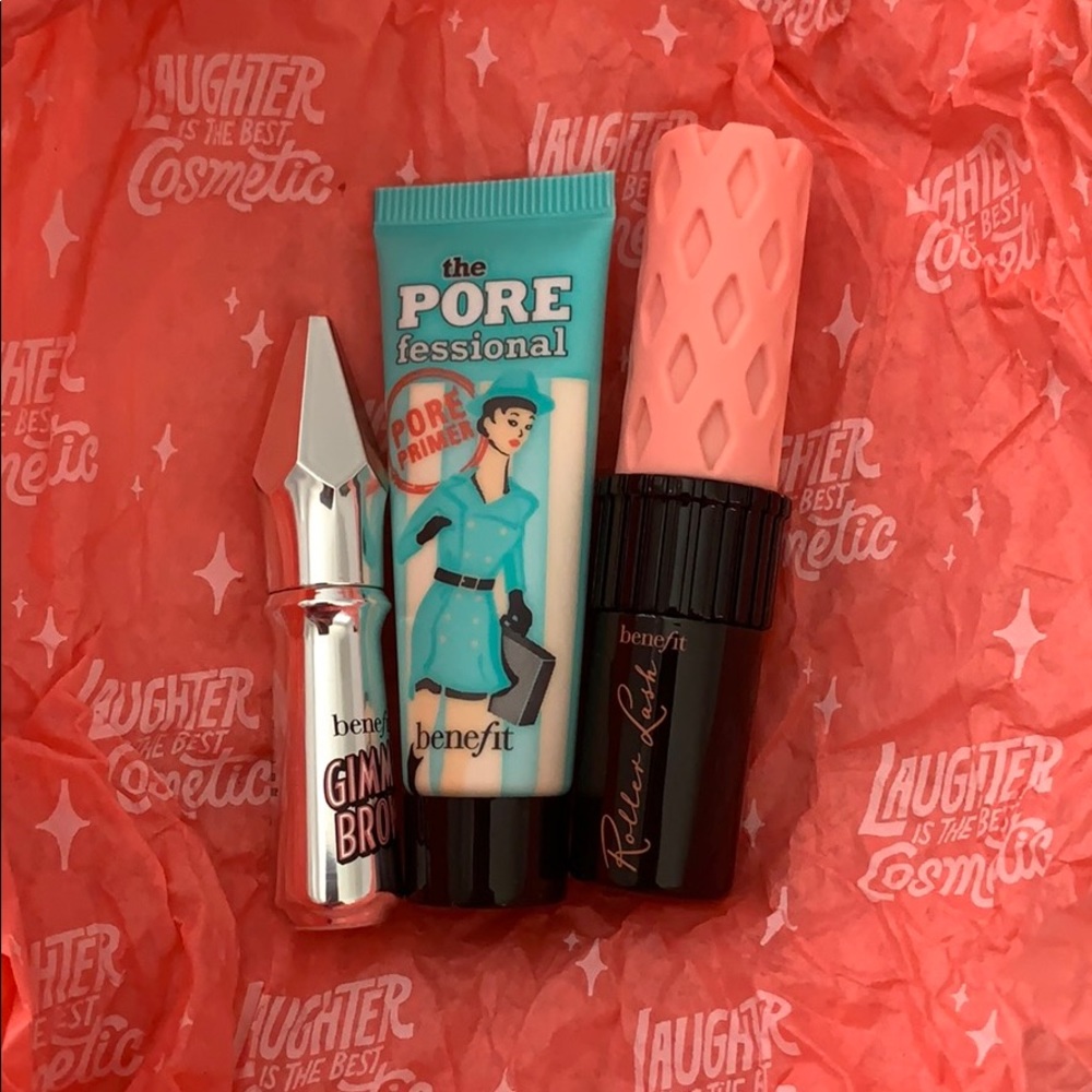 *NWT Benefit beauty thrills set